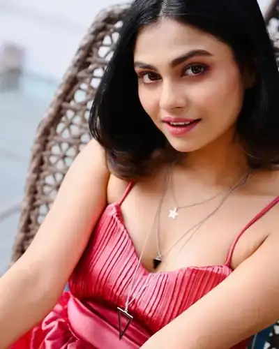 Call Girl Service Amboli